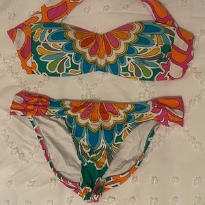 Trina Turk Bikini size 6 EUC